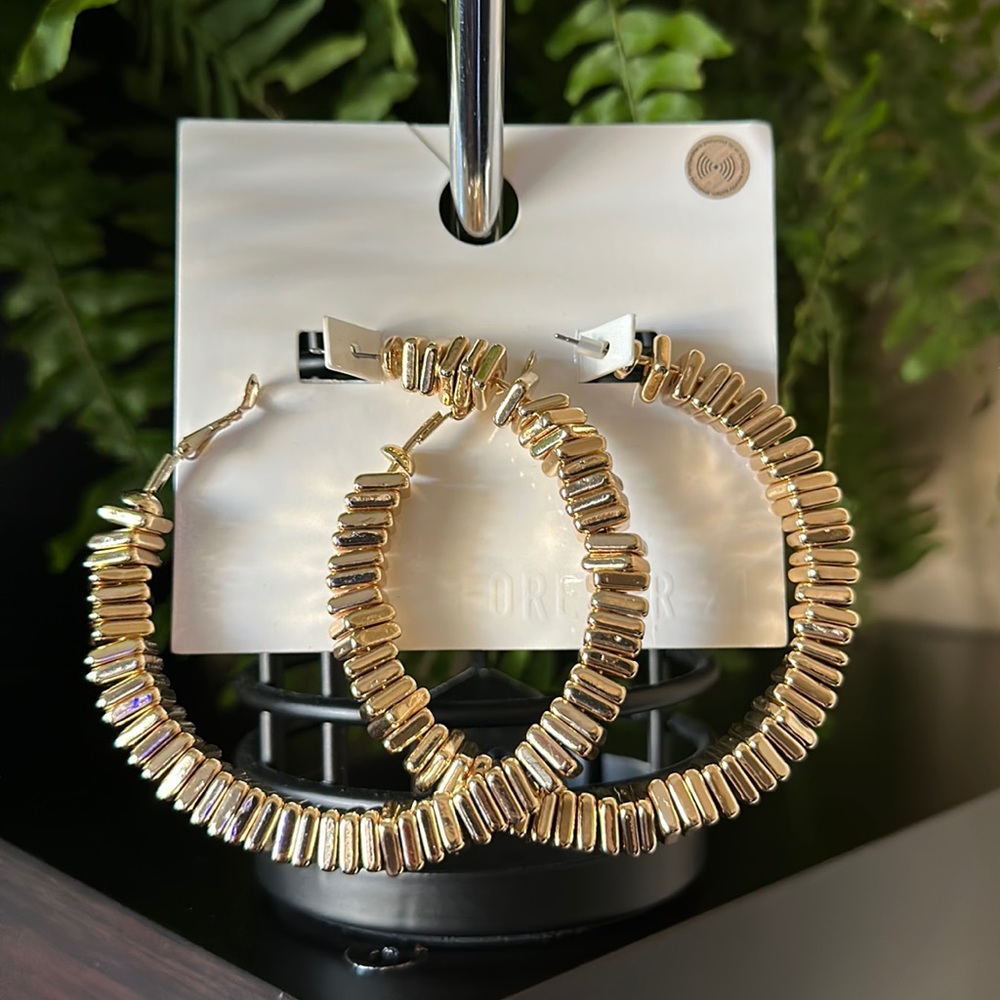 Forever 21 Gold Toned Hoop Earrings